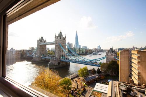 Deluxe Double Room with Bridge View del hotel The Tower, by Thistle. Foto 1