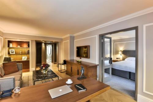 Suite Executive del hotel Hyatt Regency London The Churchill. Foto 4