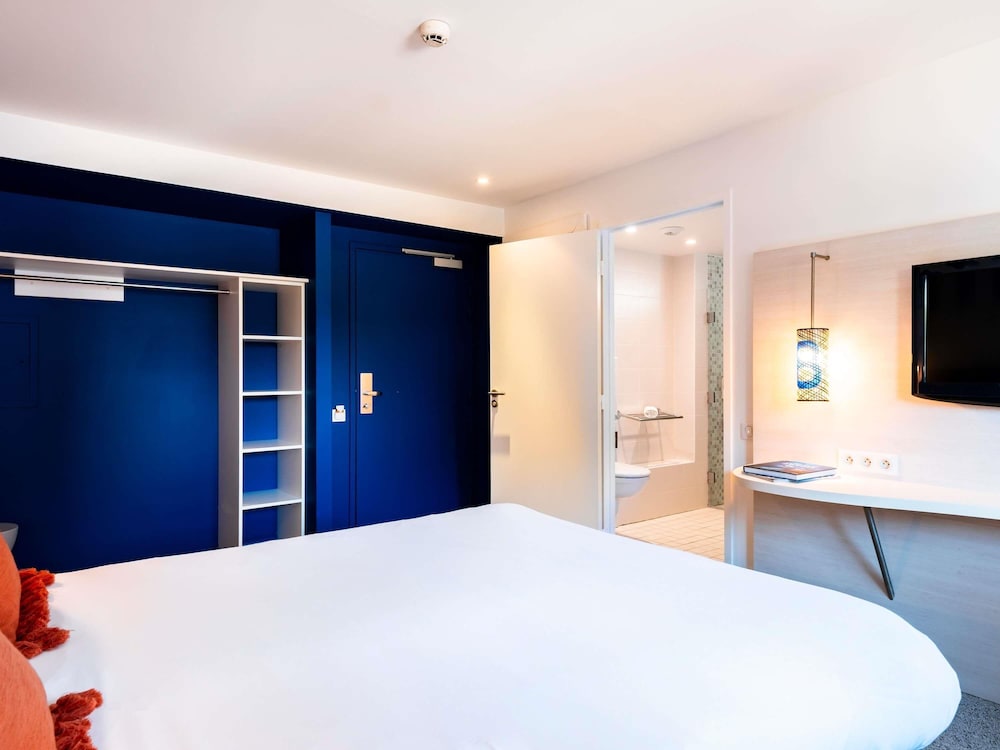 Habitación Standard con una cama doble del hotel Ibis Styles Quiberon Centre