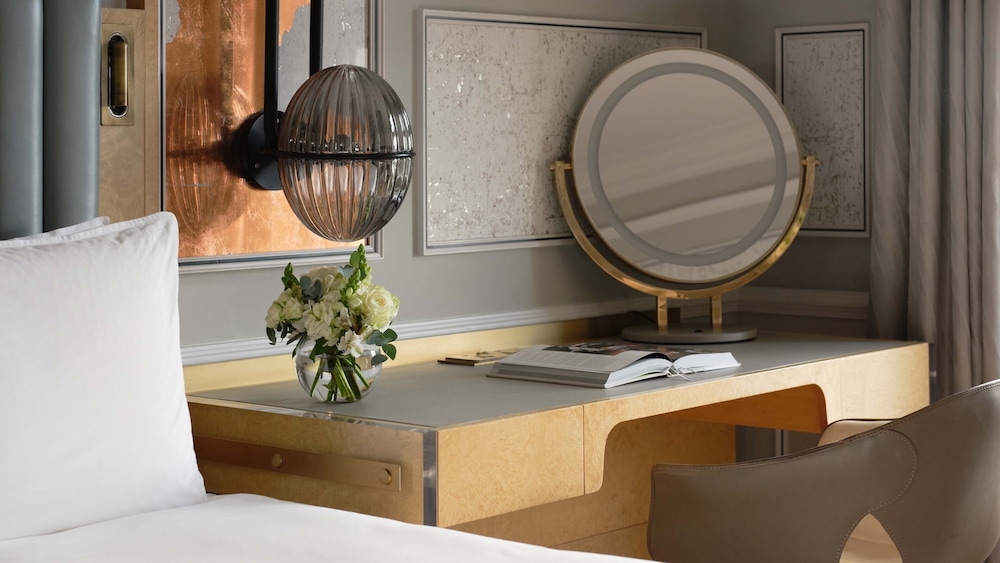 Suite (Sloane) del hotel Mandarin Oriental Hyde Park, London. Foto 4