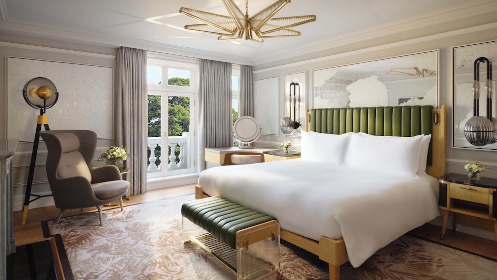 Suite presidencial del hotel Mandarin Oriental Hyde Park, London. Foto 2