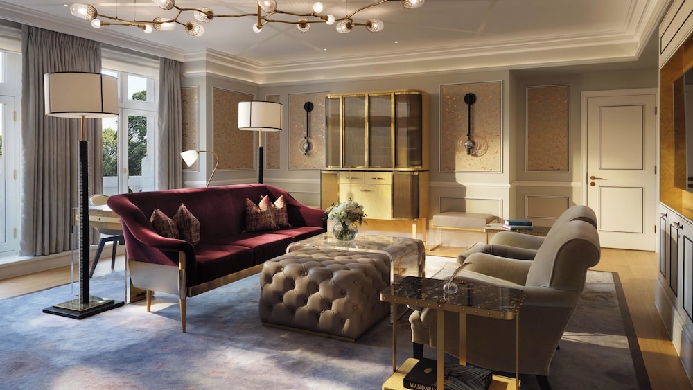 Suite presidencial del hotel Mandarin Oriental Hyde Park, London. Foto 8