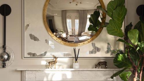 Suite Turret del hotel Mandarin Oriental Hyde Park, London. Foto 6