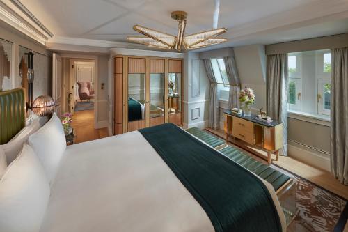 Suite Familiar del hotel Mandarin Oriental Hyde Park, London. Foto 3