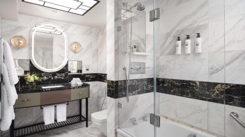 Suite Familiar del hotel Mandarin Oriental Hyde Park, London. Foto 8