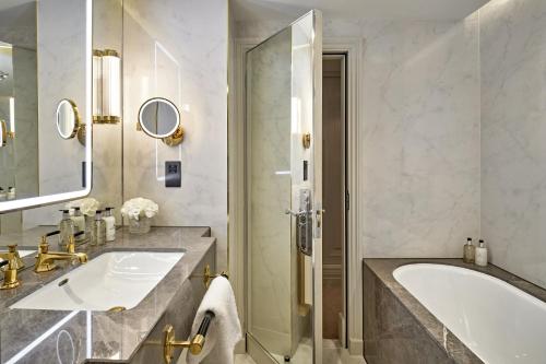 Suite Signature del hotel London Hilton On Park Lane. Foto 1
