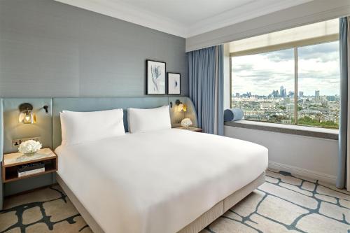 Suite Executive Mayfair con acceso al salón del hotel London Hilton On Park Lane. Foto 5