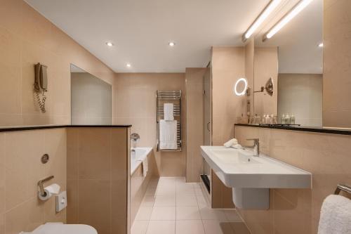 Estudio Deluxe del hotel Royal Garden. Foto 1