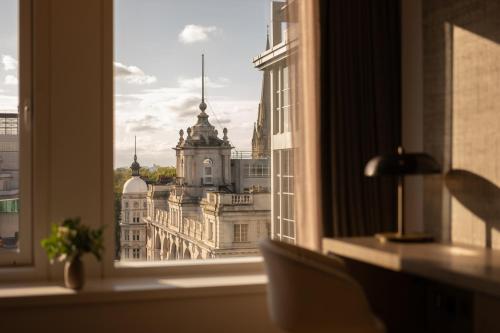 Habitación Twin Deluxe del hotel Royal Garden. Foto 4