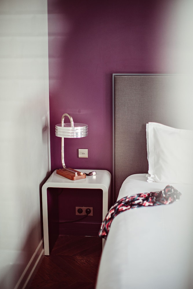 Habitación Deluxe del hotel Monsieur Cadet and Spa. Foto 9
