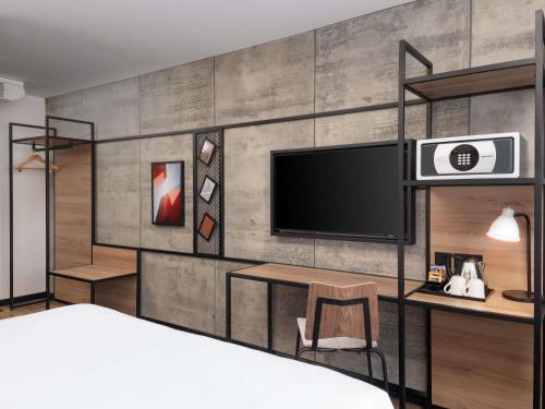 Recién reformada - Habitación Doble Estándar del hotel Ibis London Earls Court. Foto 4