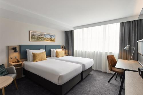 Habitación Doble Estándar - 2 camas del hotel Holiday Inn London-bloomsbury , By Ihg