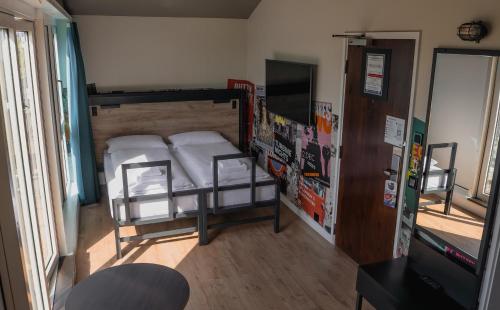 Habitación Doble Plus - 2 camas del hotel a&o London Docklands Riverside. Foto 3