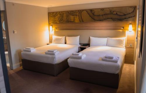 Habitación cuádruple del hotel a&o London Docklands Riverside. Foto 5