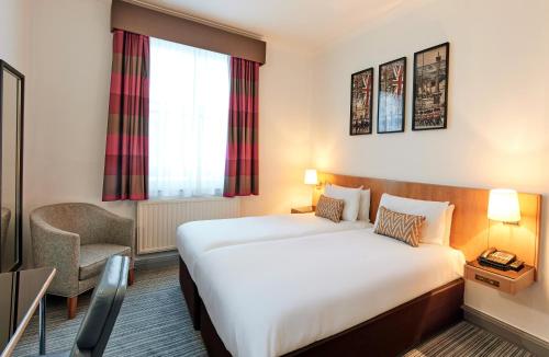 Habitación Doble Estándar - 2 camas del hotel Thistle Bloomsbury Park
