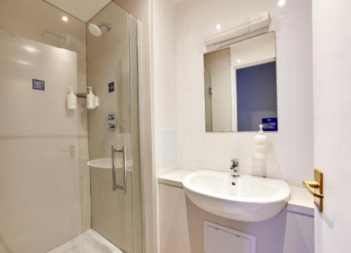 Habitación Familiar del hotel Thistle Bloomsbury Park. Foto 2