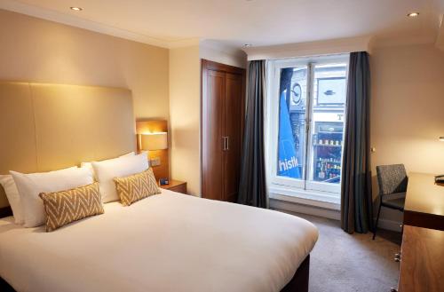 Habitación Doble Estándar del hotel Thistle London Piccadilly