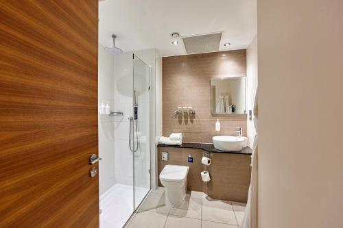 Suite Junior del hotel Thistle London Piccadilly. Foto 4