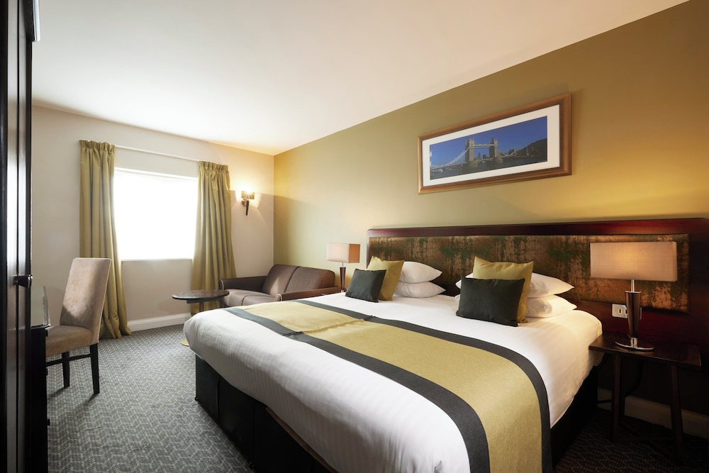 Habitación estándar, 1 cama doble con sofá cama (Standard Double Room) del hotel Stamford Bridge London. Foto 1