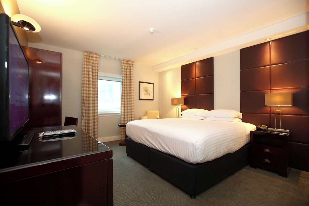 Habitación superior, 1 cama doble con sofá cama (Superior Room Double) del hotel Stamford Bridge London