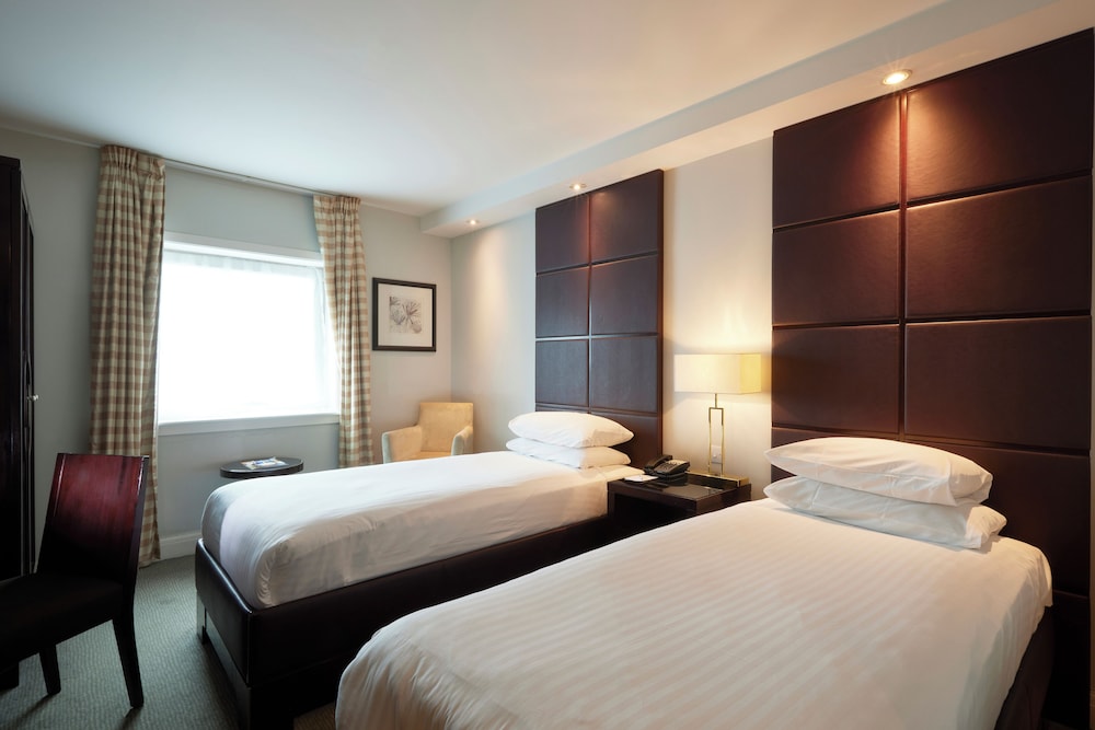 Habitación superior, 2 camas individuales (Superior Room Twice) del hotel Stamford Bridge London. Foto 2