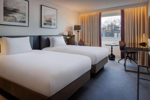 Habitación Doble Superior - 2 camas del hotel Hilton London Angel Islington. Foto 4
