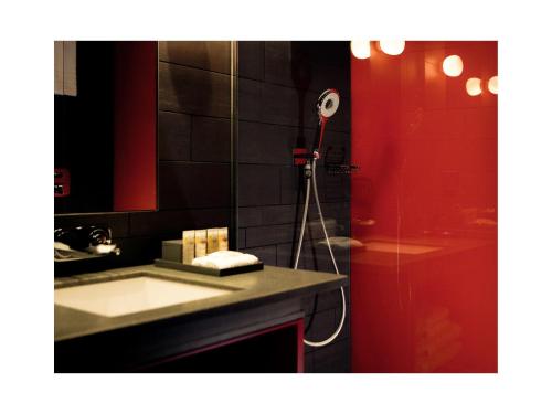 Habitación Superior con sofá - cama extragrande del hotel Pullman London St Pancras. Foto 7