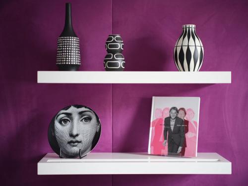 Suite Estudio con zona de salón y vistas a Waterloo Place - Cama extragrande del hotel Sofitel St James London. Foto 3