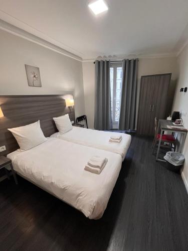 Habitación Doble - 2 camas del hotel Hipotel Paris Voltaire Bastille. Foto 11