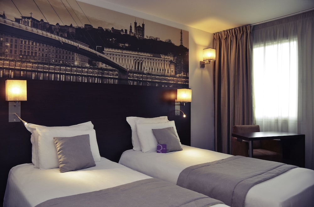 Habitación Estándar con cama doble del hotel Mercure Lyon Est Chaponnay. Foto 1