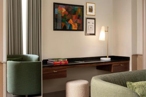 Montcalm King Suite with Sofa Bed del hotel The Montcalm Marble Arch. Foto 1