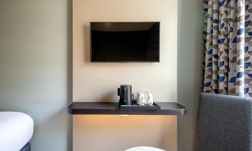 Habitación Doble Estándar Plus con cama supletoria - 2 camas del hotel Royal National. Foto 2