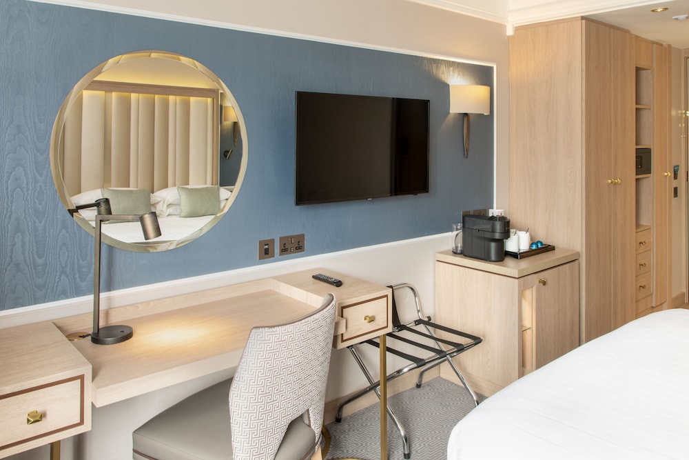 Habitación Deluxe con 2 camas individuales del hotel Danubius Regents Park. Foto 1