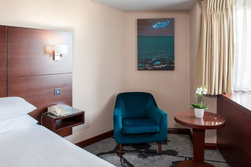 Habitación estándar con cama King del hotel Danubius Regents Park. Foto 2