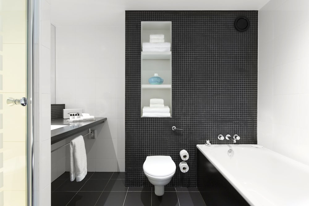 Habitación estándar, 1 cama doble (Mini cooler) del hotel Crowne Plaza London - Docklands, An Ihg. Foto 4