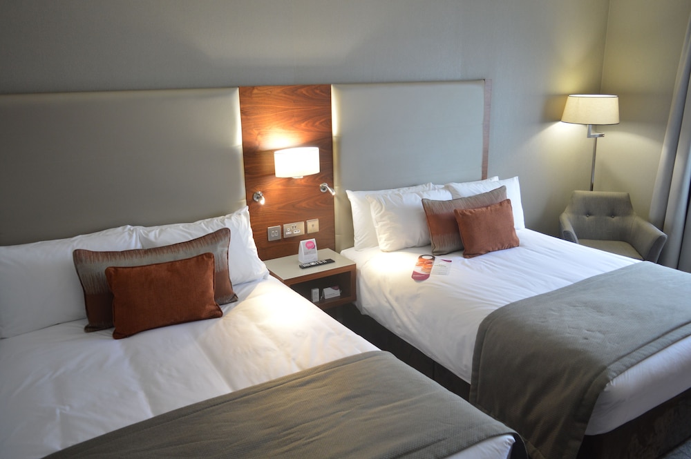 Habitación estándar, 2 camas dobles (mini nevera) del hotel Crowne Plaza London - Docklands, An Ihg. Foto 1