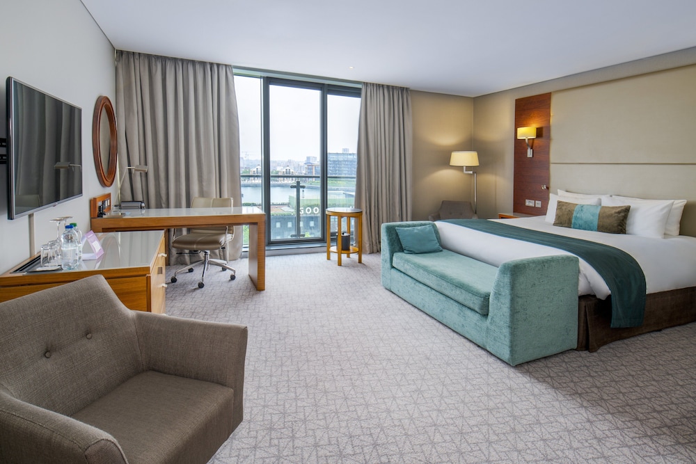 Suite junior, 1 cama king del hotel Crowne Plaza London - Docklands, An Ihg. Foto 4