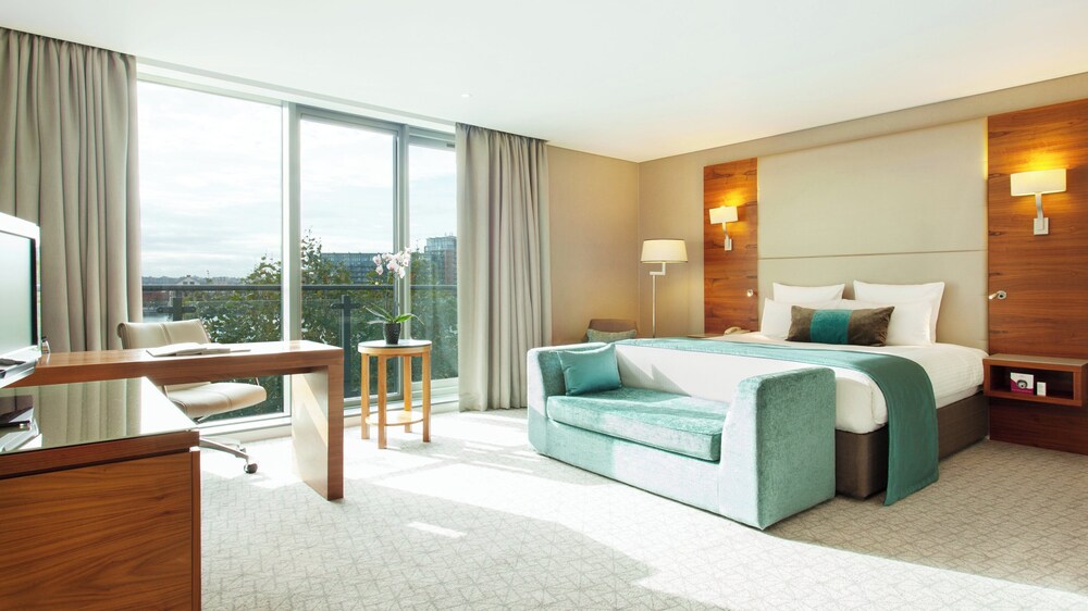 Suite junior, 1 cama king del hotel Crowne Plaza London - Docklands, An Ihg. Foto 11