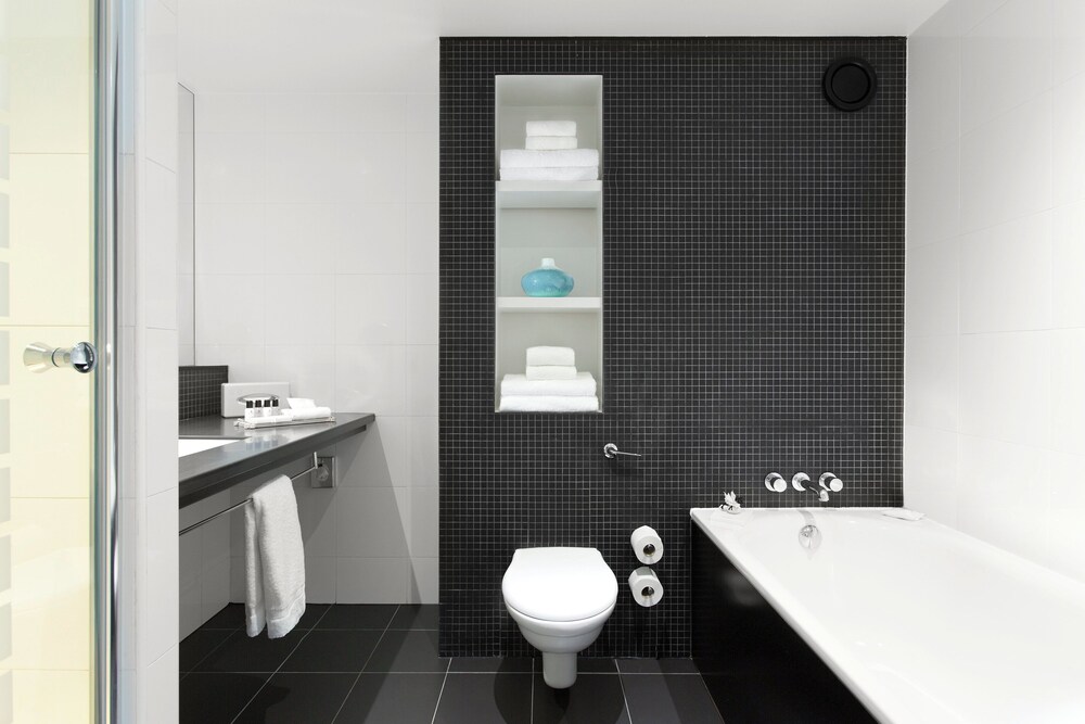 Habitación estándar, 1 cama doble con sofá cama del hotel Crowne Plaza London - Docklands, An Ihg. Foto 12