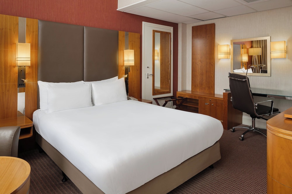 Habitación Premium, 1 cama de matrimonio (Top Floor) del hotel Crowne Plaza London Ealing, An Ihg