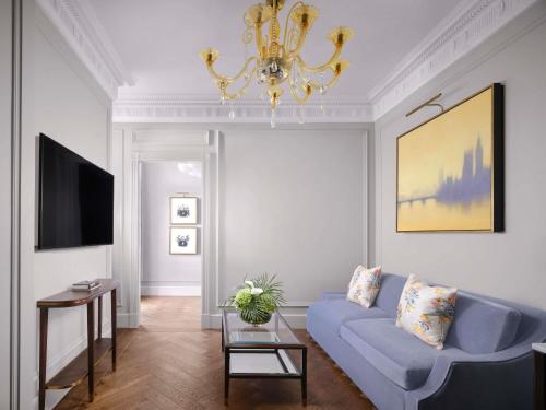 Suite con vistas al río del hotel The Savoy