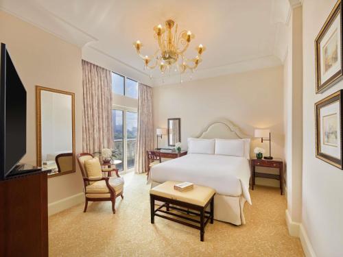 Habitación Heritage Luxury King del hotel The Savoy