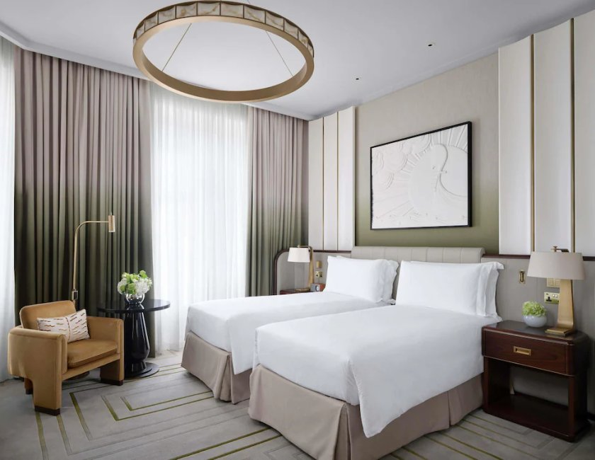 Habitación Deluxe (2 Single Beds, 333sf, 31sm) del hotel The Savoy