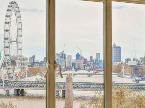 Habitación de lujo King con vistas al río del hotel The Savoy. Foto 3