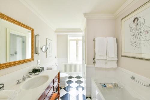 Suite de 1 dormitorio del hotel The Savoy. Foto 4