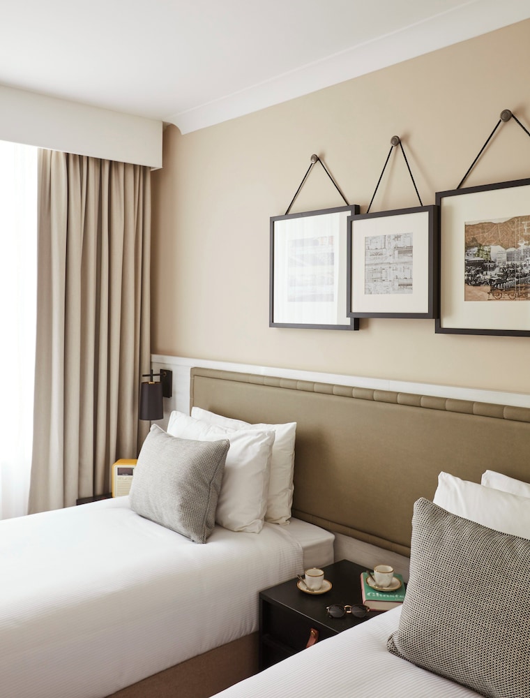 Habitación clásica con 2 camas individuales del hotel The Clermont London, Victoria. Foto 2