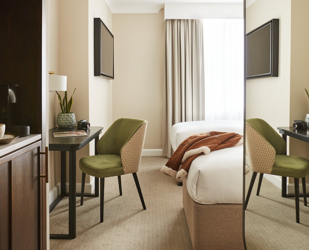 Habitación clásica con 2 camas individuales del hotel The Clermont London, Victoria. Foto 3