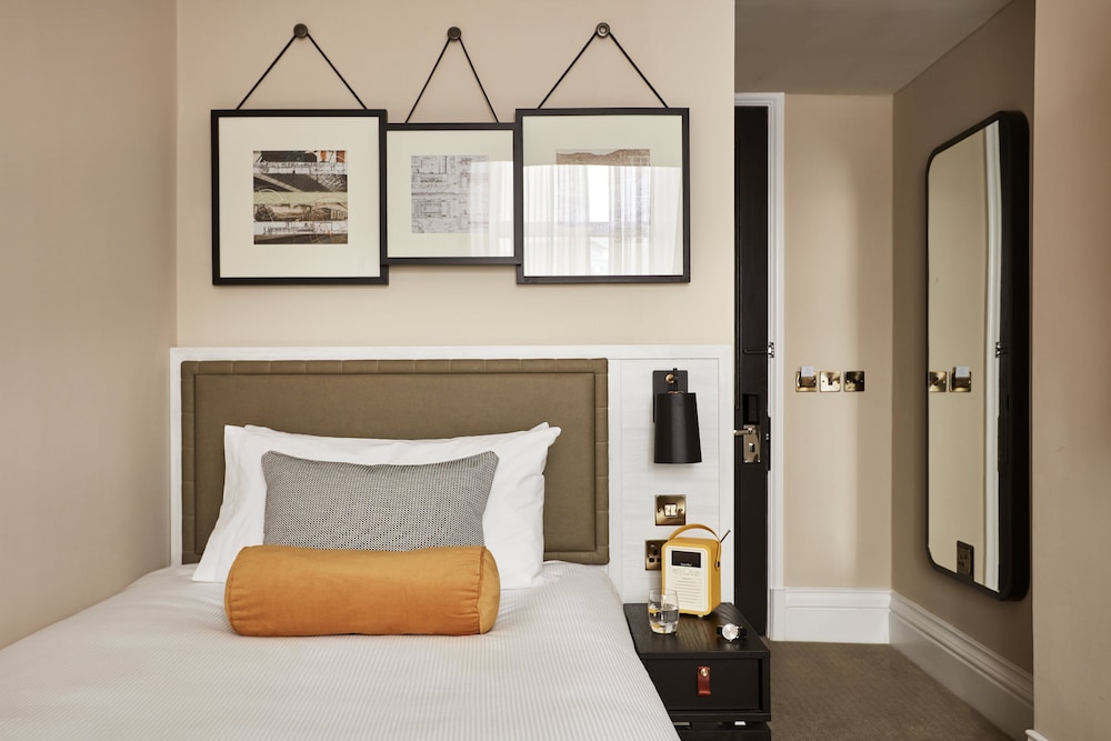 Habitación individual clásica del hotel The Clermont London, Victoria