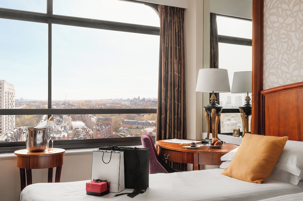 Habitación estándar doble del hotel Millennium London Knightsbridge. Foto 3