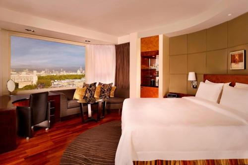 Suite Residencial Panorámica de 1 dormitorio - 1 cama extragrande del hotel The Park Tower Knightsbridge, A Luxury Collection. Foto 1